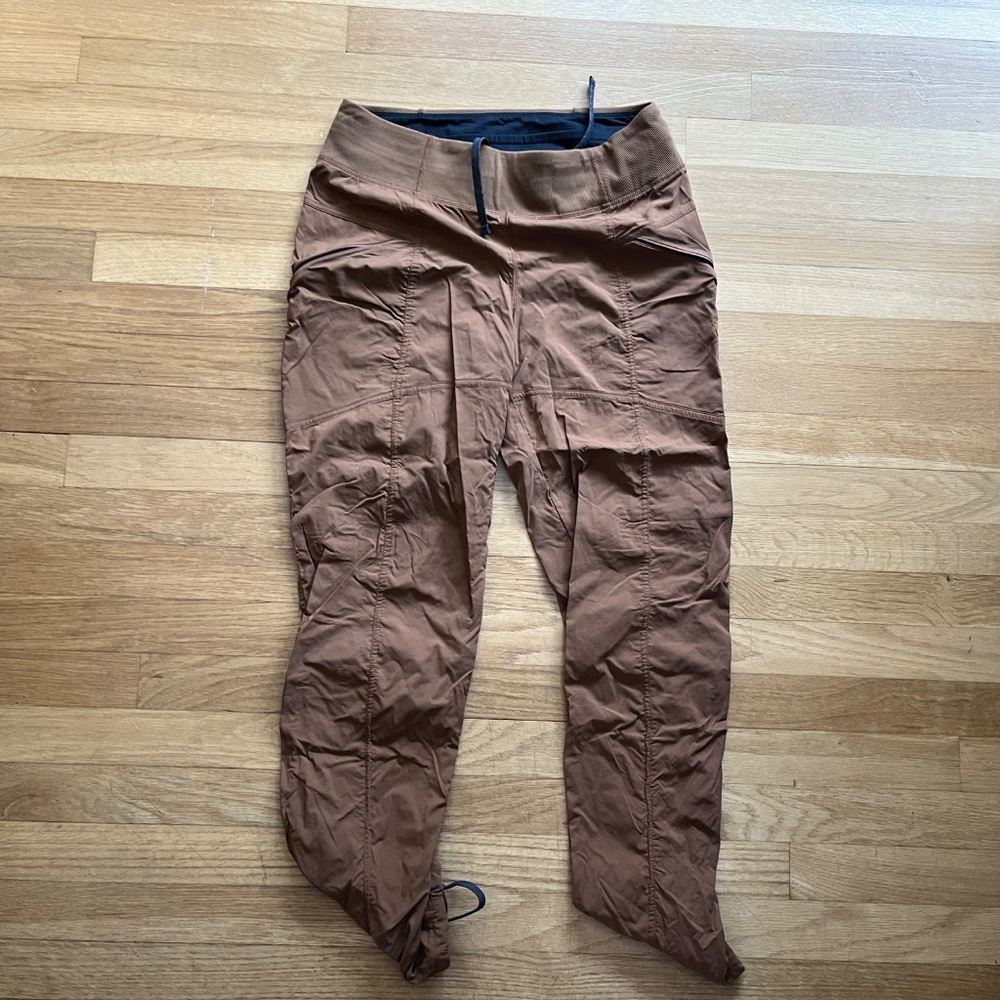 prAna Koen Regular Fit Hiking Capri Brown Women’s Medium - Picture 2 of 6